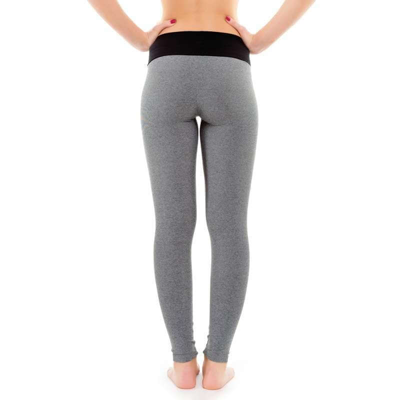 Legging long de sport Adriana vue de dos, extensible et élégant, parfait pour le sport.