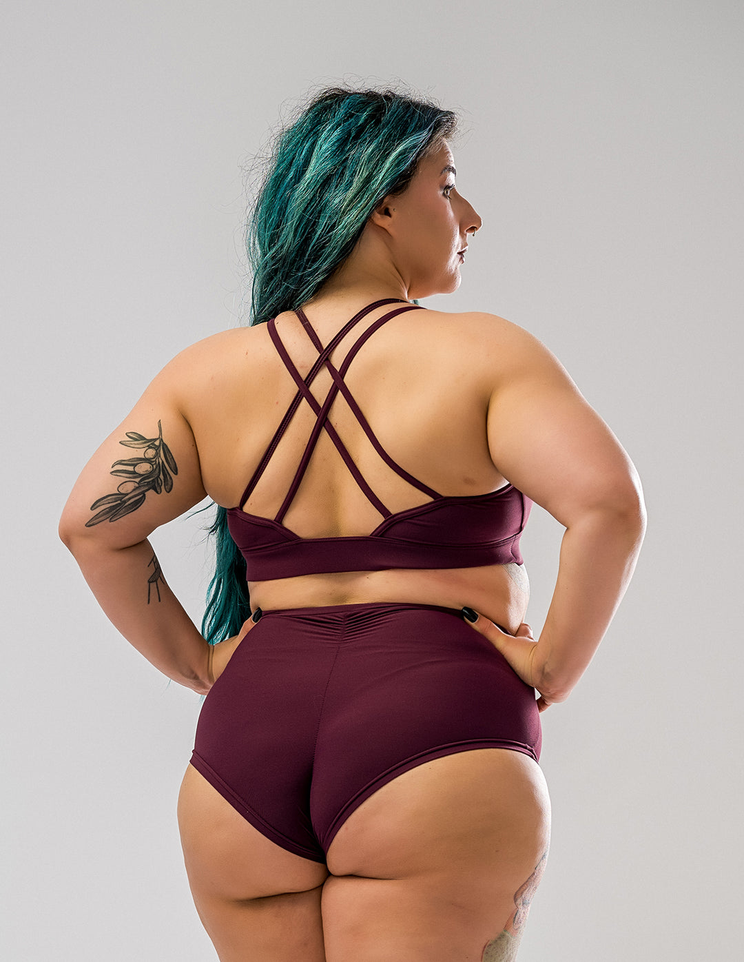 Elodie | plum | 2026-09-30 | 05