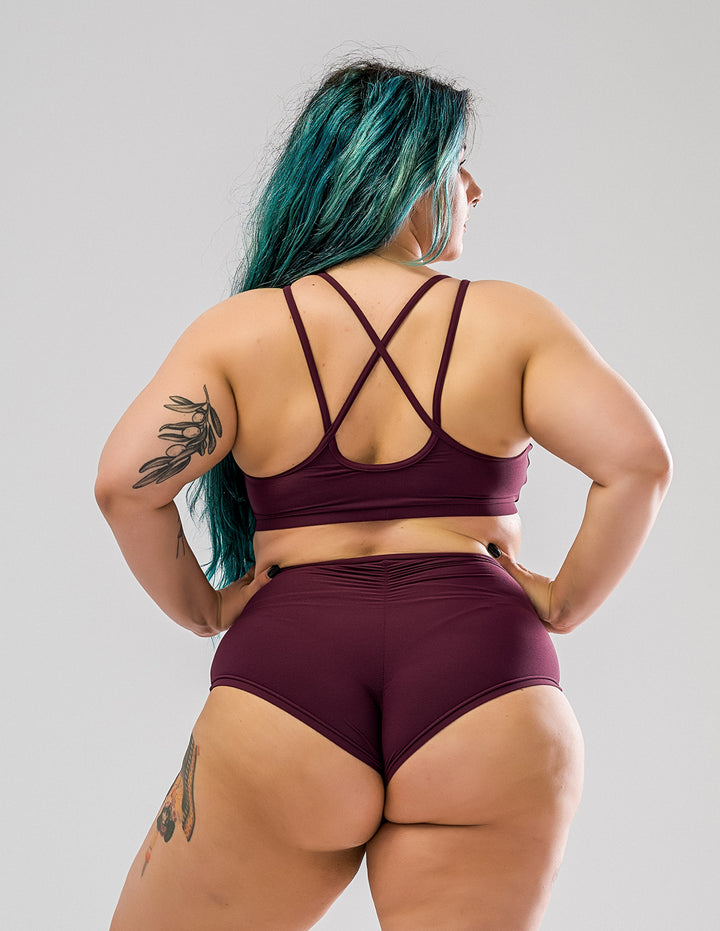 Lola | plum | 2026-09-30 | 09