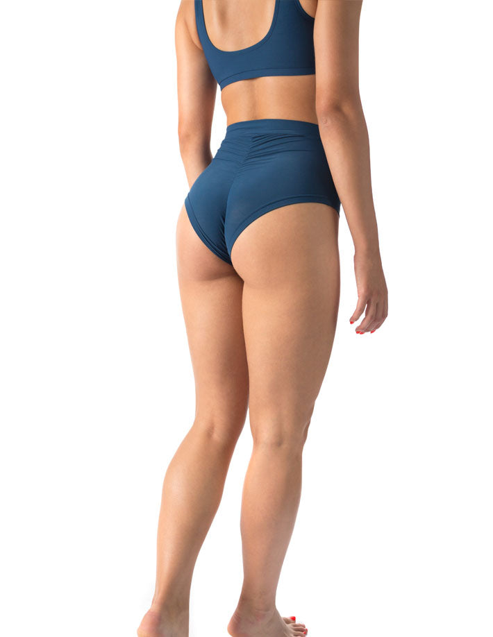 Lola scrunch butt shorts Activewear Dragonfly